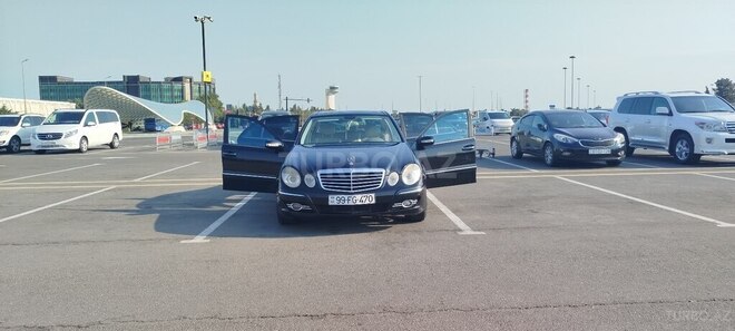 Mercedes E 220-7