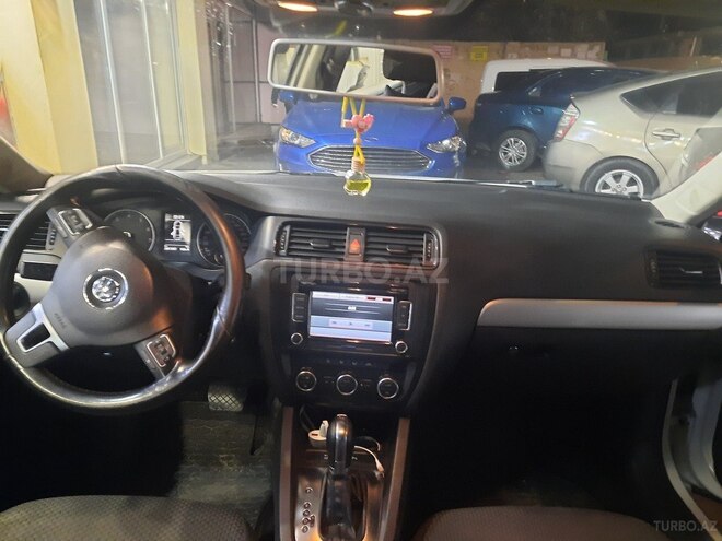 Volkswagen Jetta 2012, 207,000 km - 2.0 l - Bakı