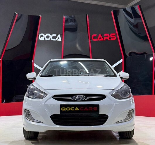 Hyundai Accent-3