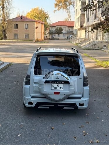 Mitsubishi Pajero 2007, 210,000 km - 3.0 l - İsmayıllı