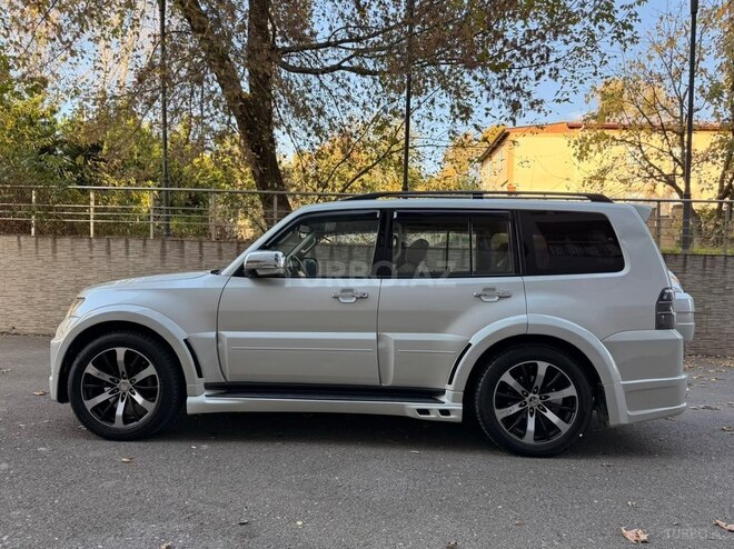 Mitsubishi Pajero 2007, 210,000 km - 3.0 l - İsmayıllı