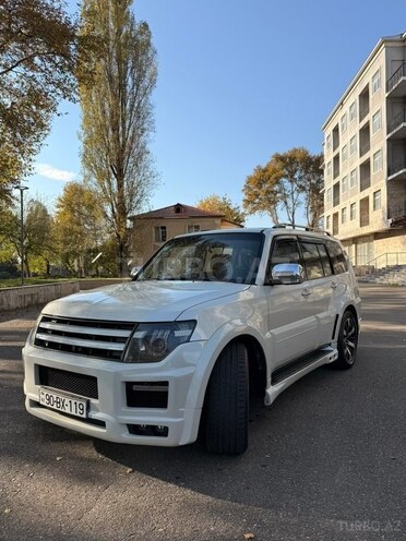 Mitsubishi Pajero 2007, 210,000 km - 3.0 l - İsmayıllı