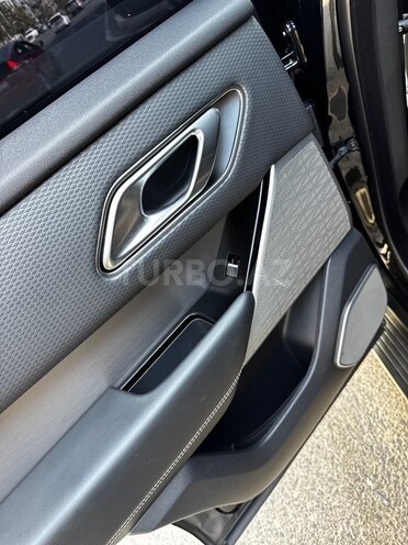 Land Rover RR Velar 2018, 113,000 km - 2.0 л - Bakı