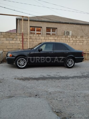 Mercedes C 180 1995, 465,000 km - 1.8 l - Bakı