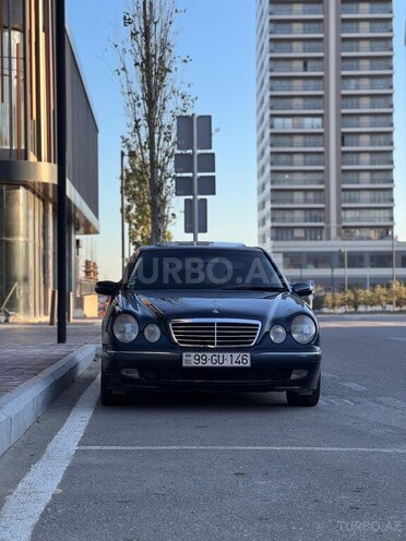 Mercedes E 240 2000, 209,000 km - 2.6 л - Bakı