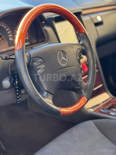Mercedes E 240 2000, 209,000 km - 2.6 л - Bakı