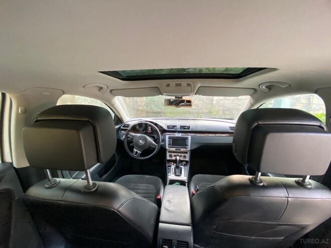Volkswagen Passat 2013, 203,000 km - 1.8 л - Bakı