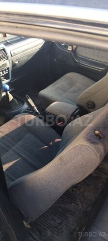 GAZ 3110 2003, 278,923 km - 2.3 l - Quba