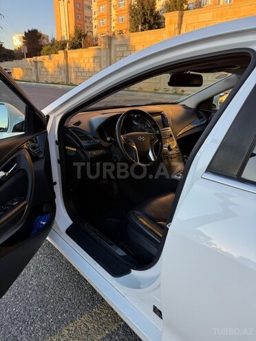 Hyundai Grandeur 2014, 231,000 km - 2.2 л - Bakı
