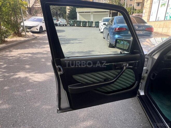 Mercedes 420 SE 1985, 239,402 km - 4.2 l - Bakı
