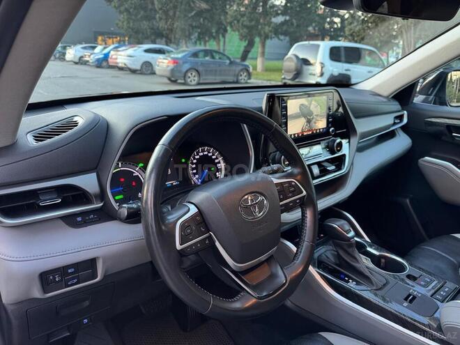 Toyota Highlander 2022, 73,976 km - 2.5 l - Bakı