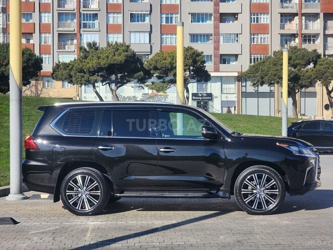 Lexus LX 450d 2018, 212,000 km - 4.5 л - Bakı