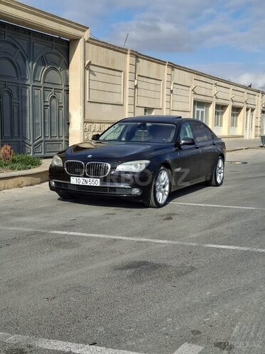 BMW 750 2012, 207,000 km - 4.4 л - Bakı