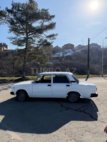 LADA (VAZ) 2107 2009, 140,000 km - 1.7 l - Quba