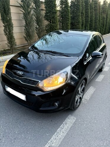 Kia Rio-1