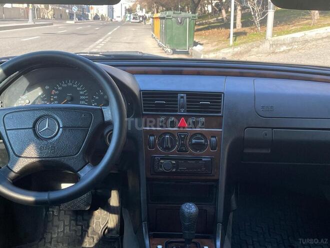 Mercedes C 200 1999, 253,714 km - 2.0 л - Bakı