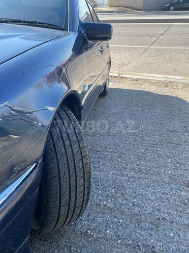 Mercedes C 200 1999, 253,714 km - 2.0 л - Bakı