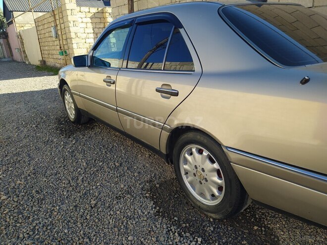 Mercedes C 220 1996, 358,000 km - 2.2 л - Bakı