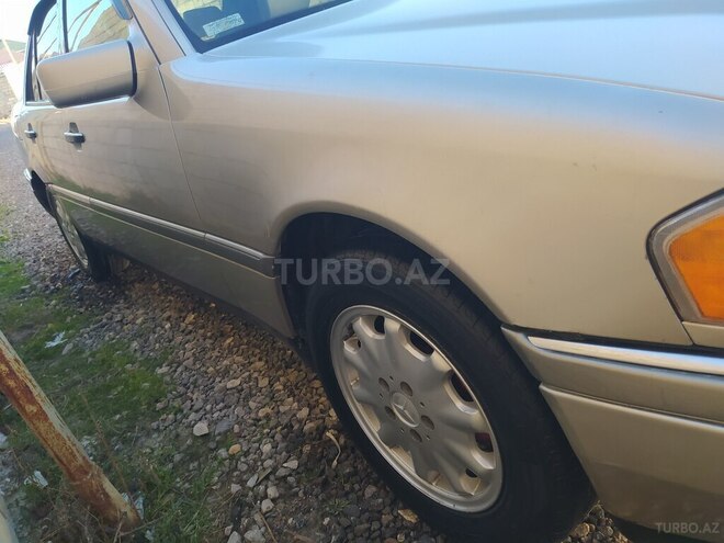 Mercedes C 220 1996, 358,000 km - 2.2 л - Bakı