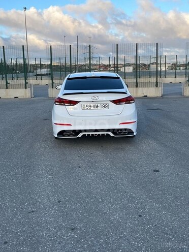 Hyundai Elantra 2016, 176,000 km - 1.6 l - Bakı