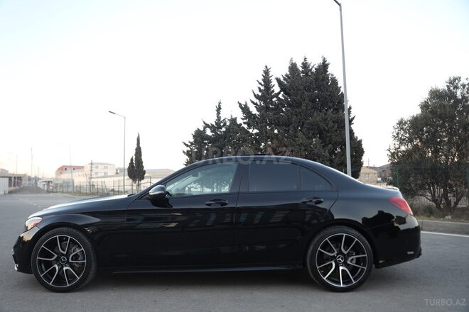 Mercedes C 300-10