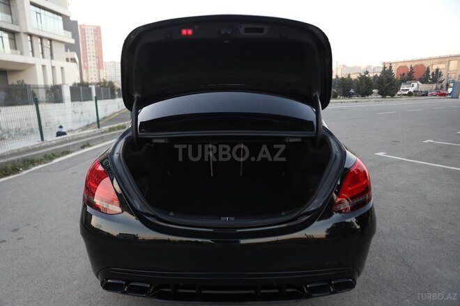 Mercedes C 300-13