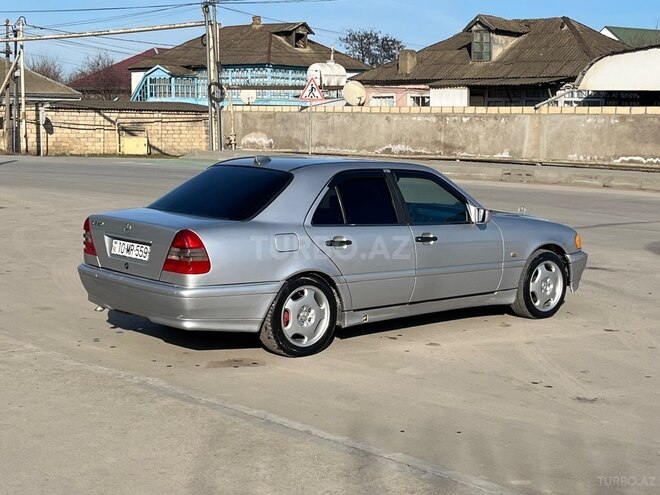 Mercedes C 200 1995, 241,213 km - 2.0 л - Xudat