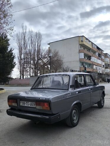 LADA (VAZ) 2107-5