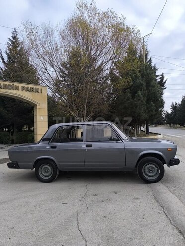 LADA (VAZ) 2107-4