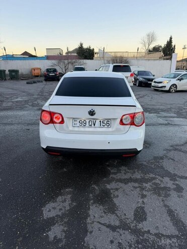 Volkswagen Jetta 2009, 276,000 km - 1.4 л - Bakı