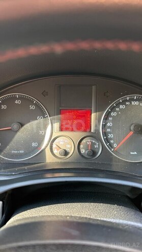 Volkswagen Jetta 2009, 276,000 km - 1.4 л - Bakı