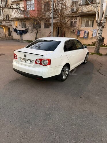 Volkswagen Jetta 2009, 276,000 km - 1.4 л - Bakı