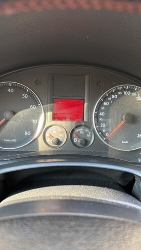 Volkswagen Jetta 2009, 276,000 km - 1.4 л - Bakı