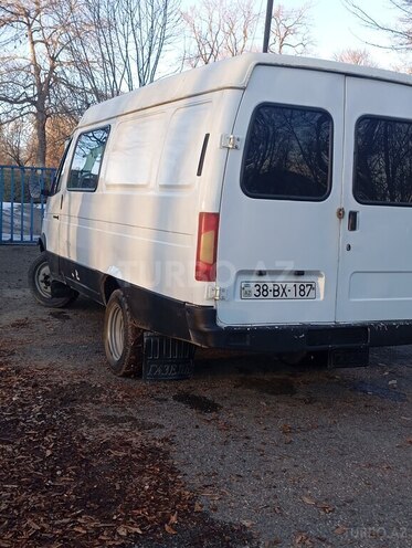 GAZ 2705 2002, 338,718 km - 2.3 l - Qusar