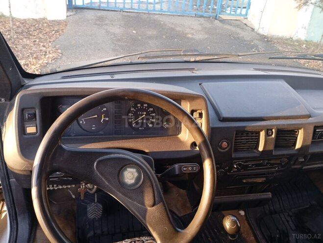 GAZ 2705 2002, 338,718 km - 2.3 l - Qusar