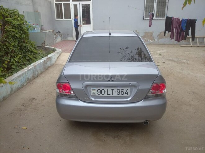 Mitsubishi Lancer 2006, 252,000 km - 1.3 л - Sumqayıt