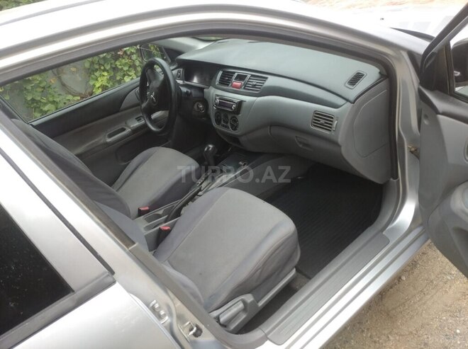 Mitsubishi Lancer 2006, 252,000 km - 1.3 л - Sumqayıt