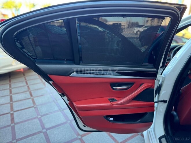 BMW M5 2013, 69,000 km - 4.4 l - Bakı