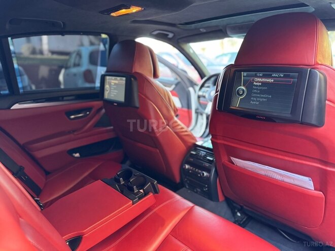 BMW M5 2013, 69,000 km - 4.4 l - Bakı