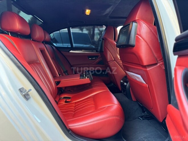 BMW M5 2013, 69,000 km - 4.4 l - Bakı