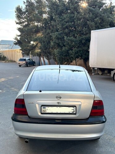 Opel Vectra 1996, 399,000 km - 2.0 l - Bakı