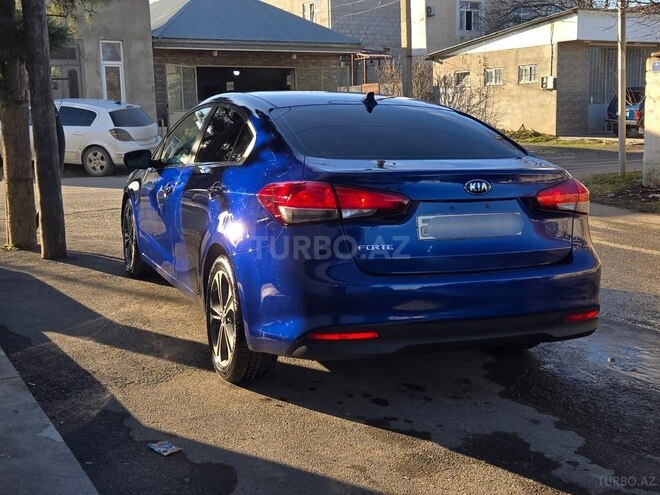 Kia Forte 2017, 112,000 km - 2.0 l - Quba