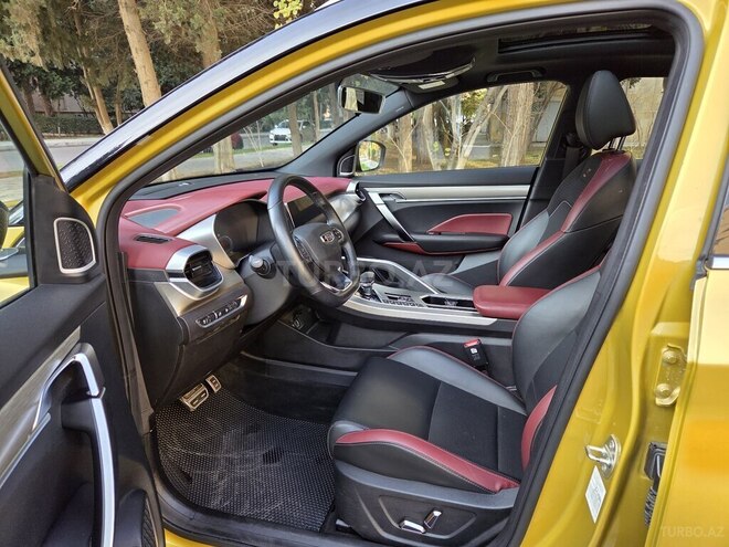 Geely Coolray-10