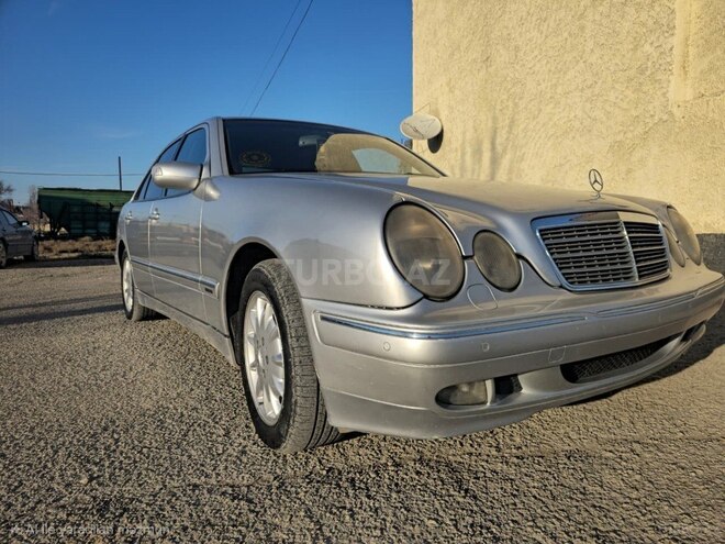 Mercedes E 240 1999, 441,154 km - 2.4 l - Bakı