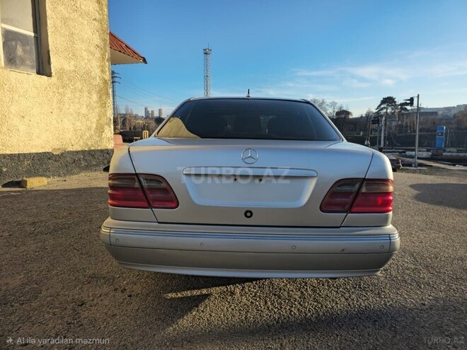 Mercedes E 240 1999, 441,154 km - 2.4 l - Bakı