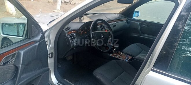Mercedes E 240 1998, 352,323 km - 2.4 l - Xırdalan