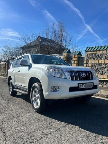 Toyota Land Cruiser Prado 2011, 147,000 km - 2.7 l - Bakı
