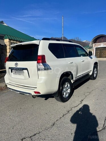 Toyota Land Cruiser Prado 2011, 147,000 km - 2.7 l - Bakı
