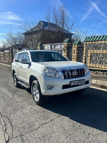 Toyota Land Cruiser Prado 2011, 147,000 km - 2.7 l - Bakı