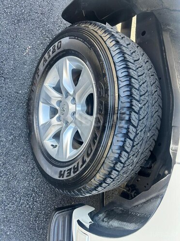 Toyota Land Cruiser Prado 2011, 147,000 km - 2.7 l - Bakı
